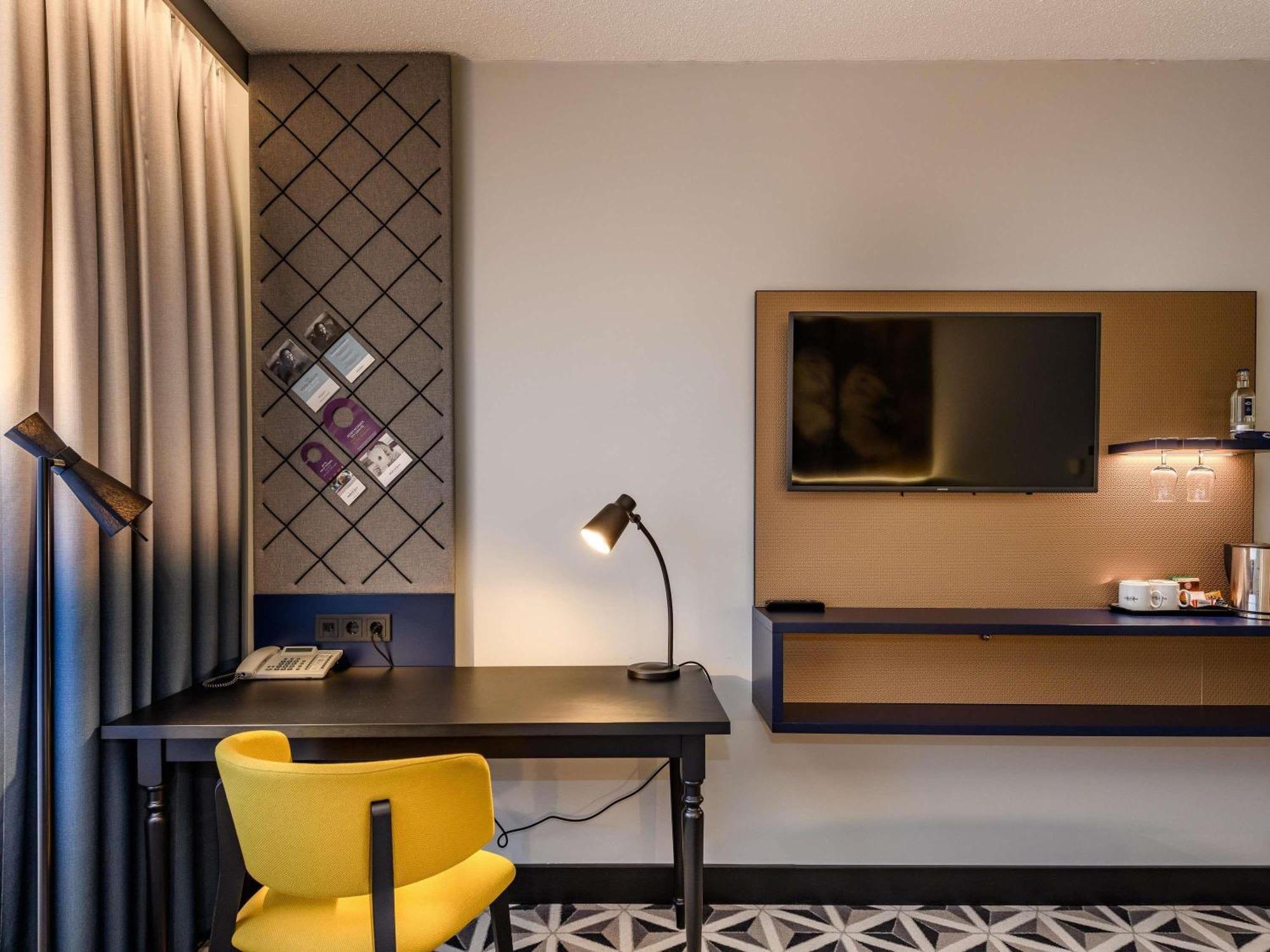 Mercure Hotel Freiburg Am Muenster Ngoại thất bức ảnh